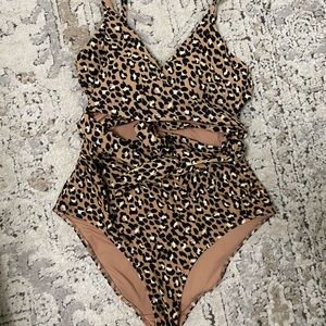 Aerie one piece swimsuit large